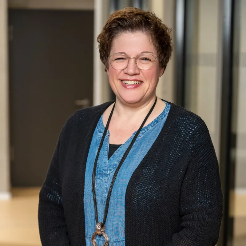 Frau Susanne Jenneßen